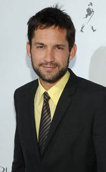 Enrique Murciano